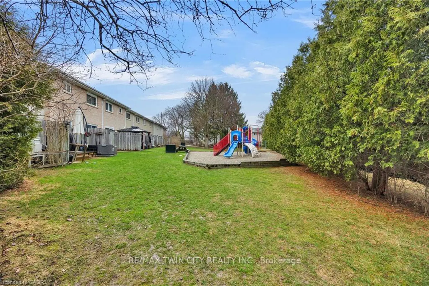 Additional image 17 of 655 Albert Street C