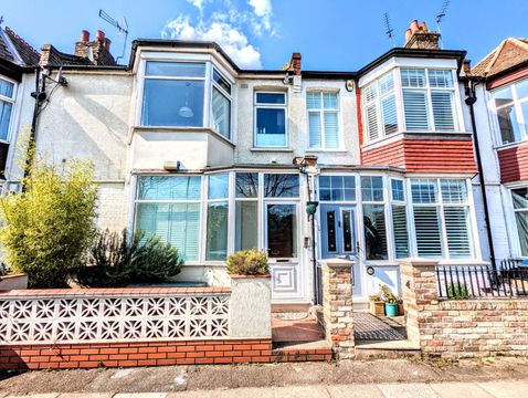 Tff, Strathearn Road, London SW19