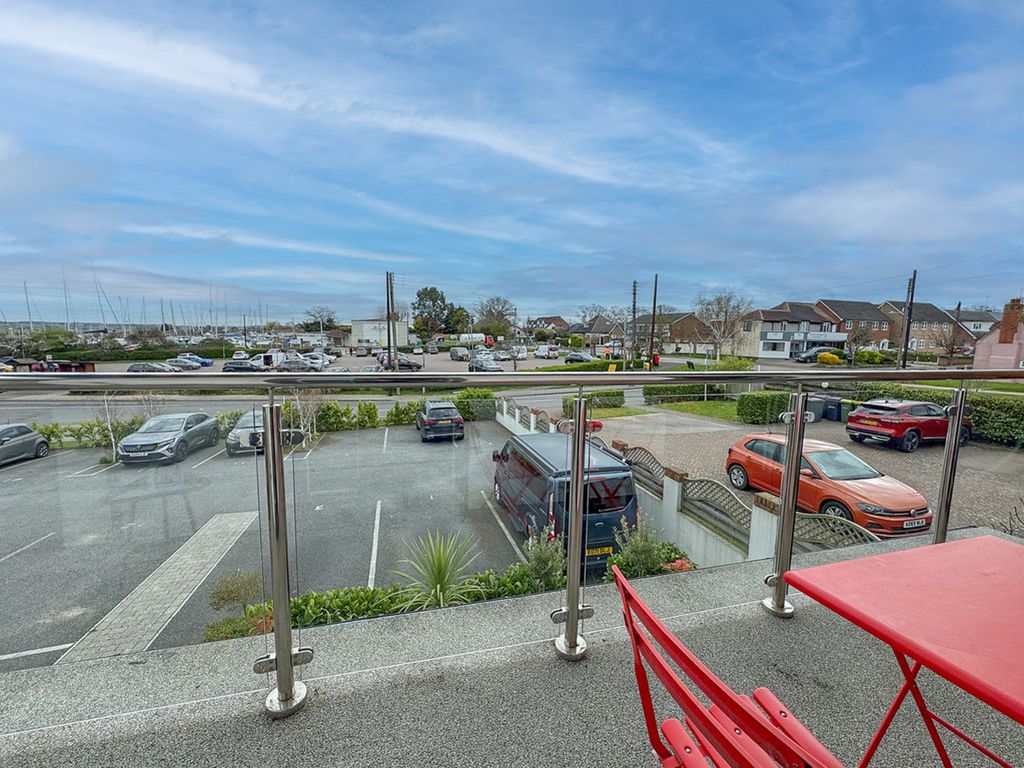 Additional image 20 of 2 bed flat for saleThe Swans, Ferry Road, Hullbridge SS5