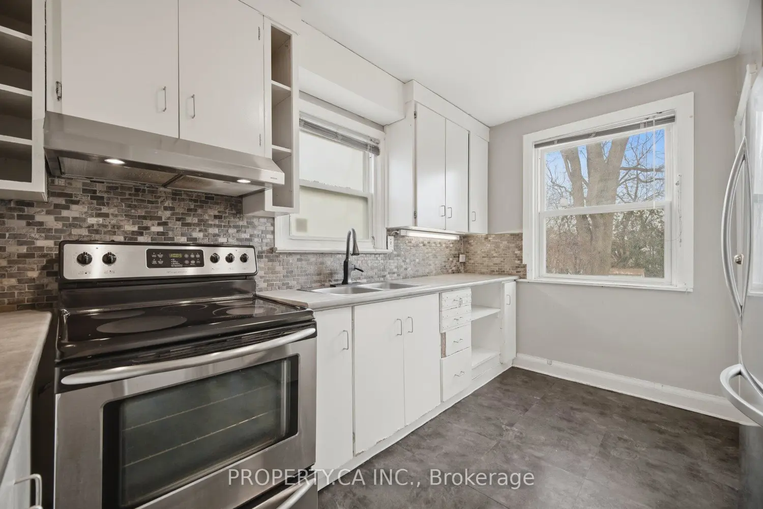 109 Pleasant Avenue