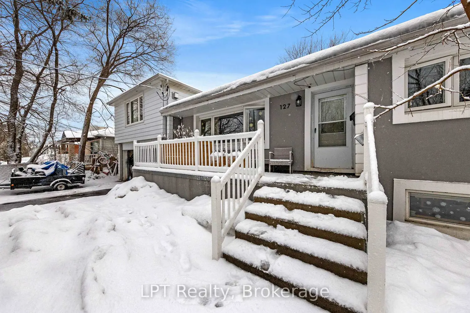 127 Kitchener Road photo 2
