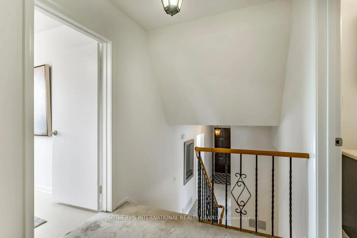 Additional image 8 of 21 Summerside Crescent