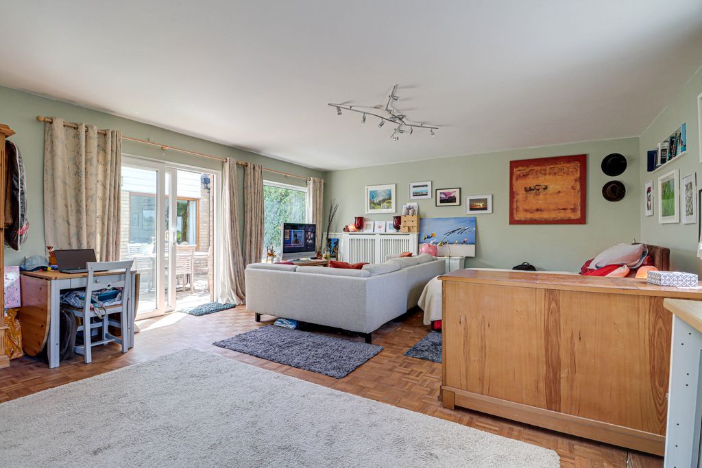 Additional image 20 of 4 bed detached house for saleHighclere Drive, Hemel Hempstead HP3