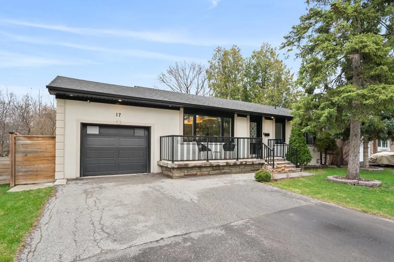 17 Pioneer Drive photo 4