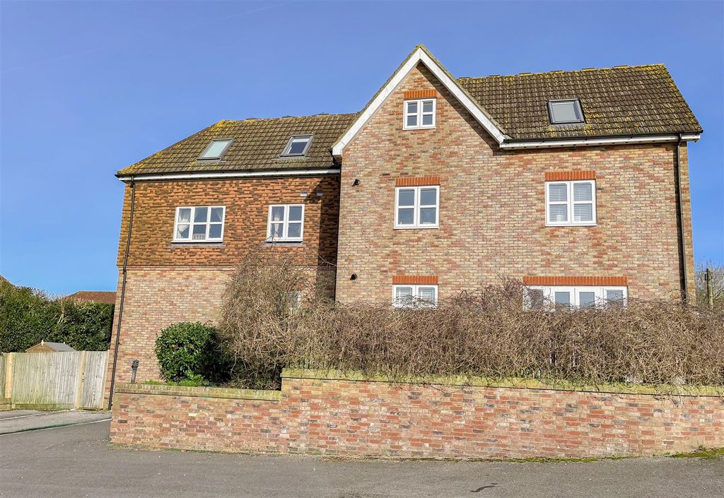 2 bed flat for saleHarley Lane, Heathfield TN21