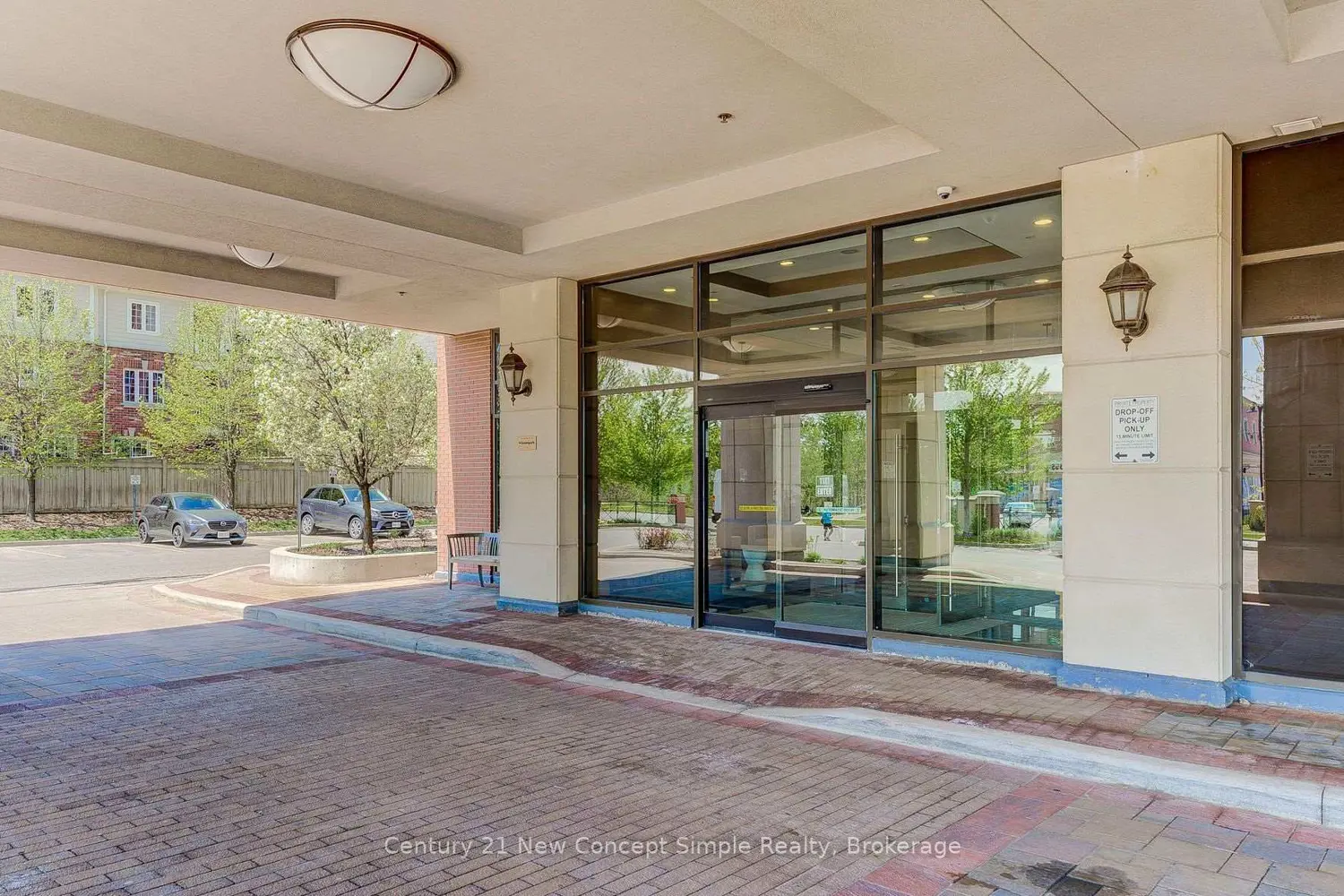 Additional image 20 of 9500 Markham Road 520