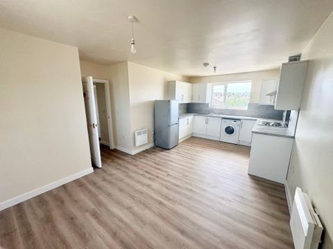 Kinsey Road, Smethwick B66