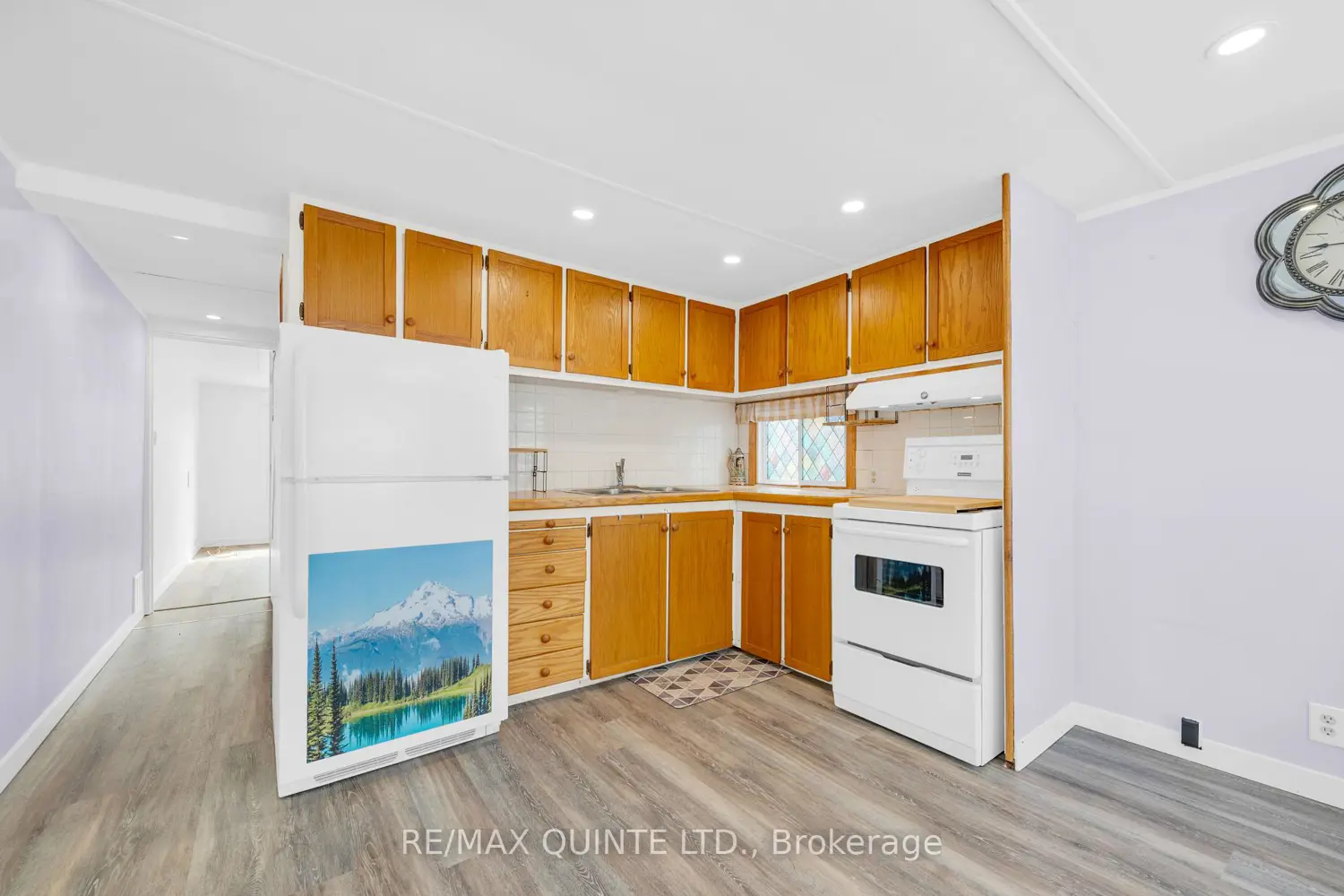 311 Dundas Street 31 photo 3