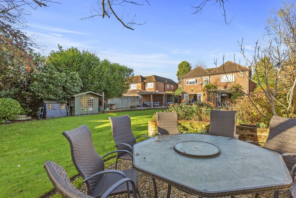Additional image 20 of 5 bed detached house for saleMarlow Road, High Wycombe HP11