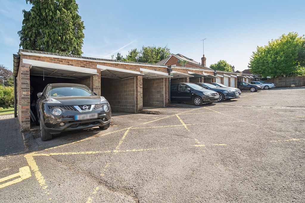 Additional image 15 of 2 bed maisonette for saleChurch Green, Harpenden AL5