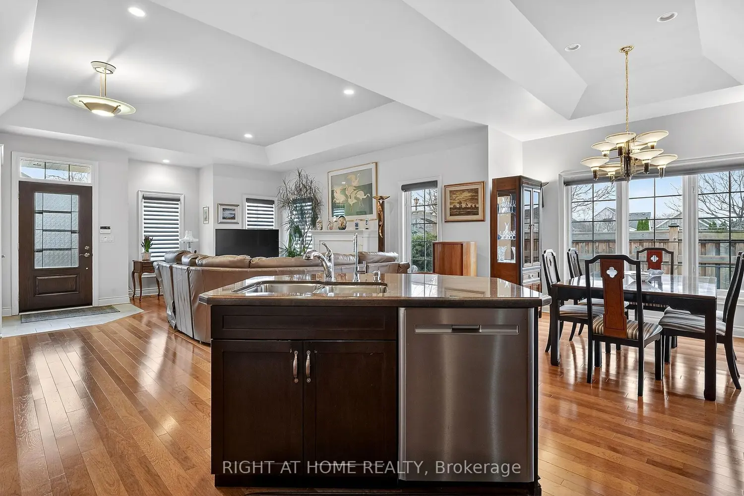 2 Seyval Place photo 5