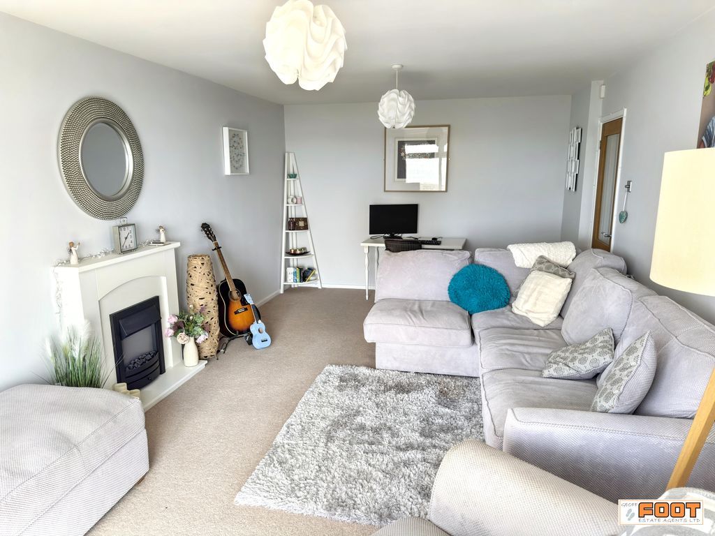Additional image 14 of 2 bed flat for saleSouthwood Road, Hayling Island PO11