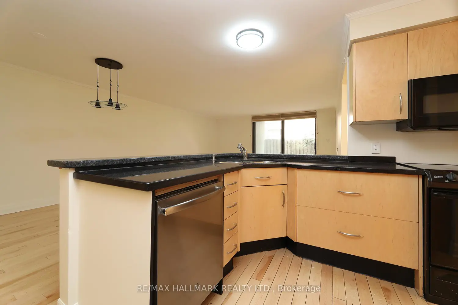 Additional image 9 of 212 St George Street 106