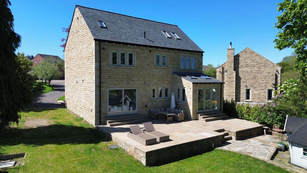 Additional image 26 of 5 bed detached house for saleVictoria Drive, Northowram, Halifax HX3
