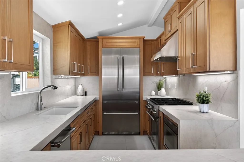 Additional image 33 of 428 Cabrillo Ter, Corona Del Mar, CA 92625