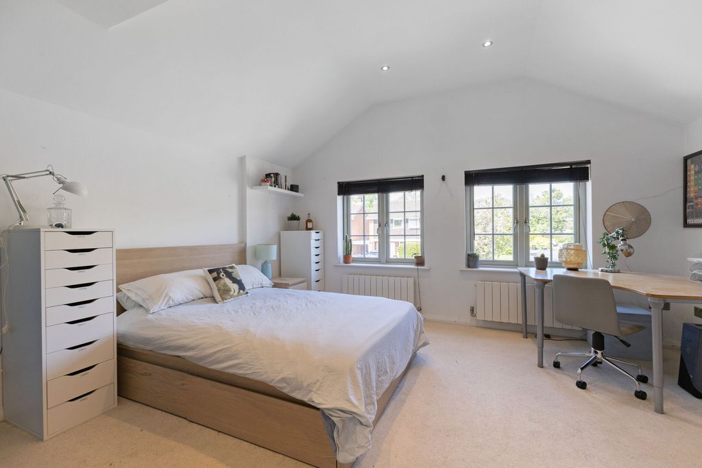 Additional image 9 of 5 bed detached house for saleStewart Road, Harpenden AL5