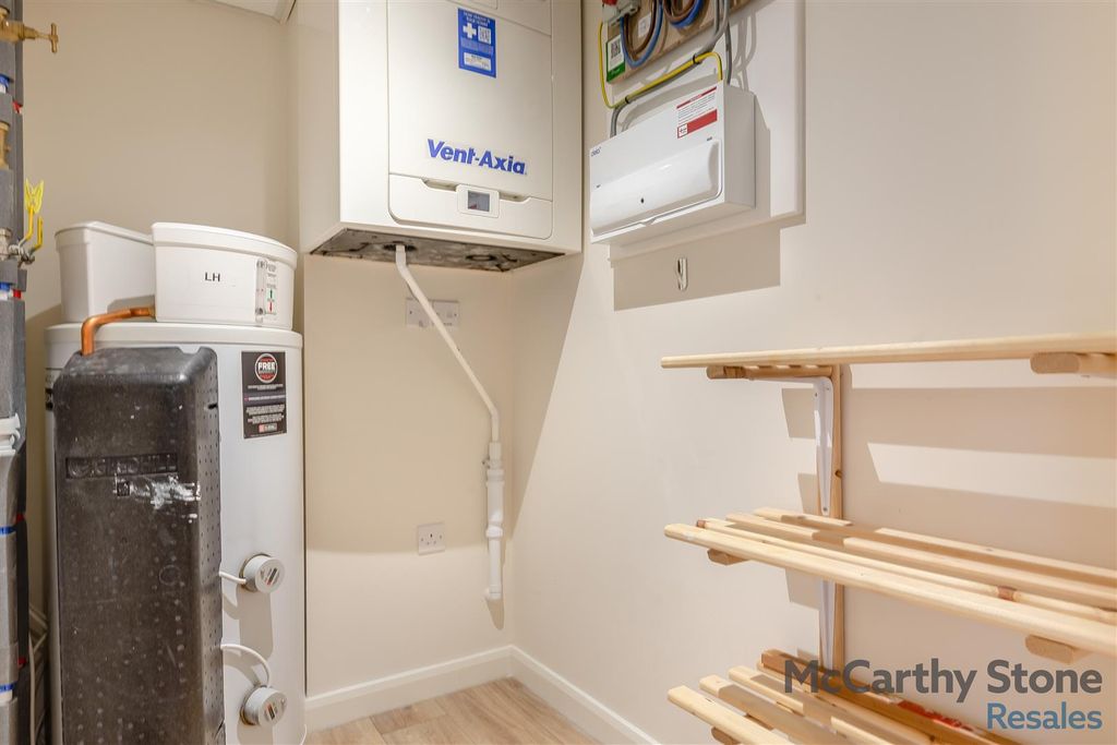 Additional image 19 of 1 bed flat for saleStation Road, Buxton SK17