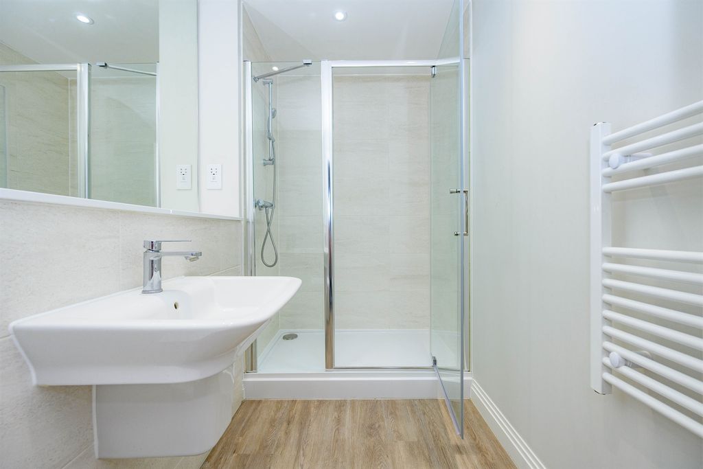 Additional image 11 of 2 bed penthouse for saleEbberns Road, Hemel Hempstead HP3