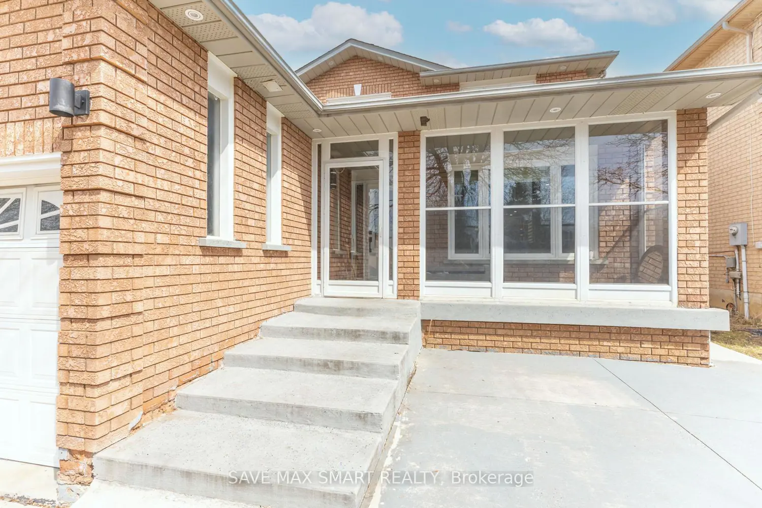 46 Canarvan Court photo 2