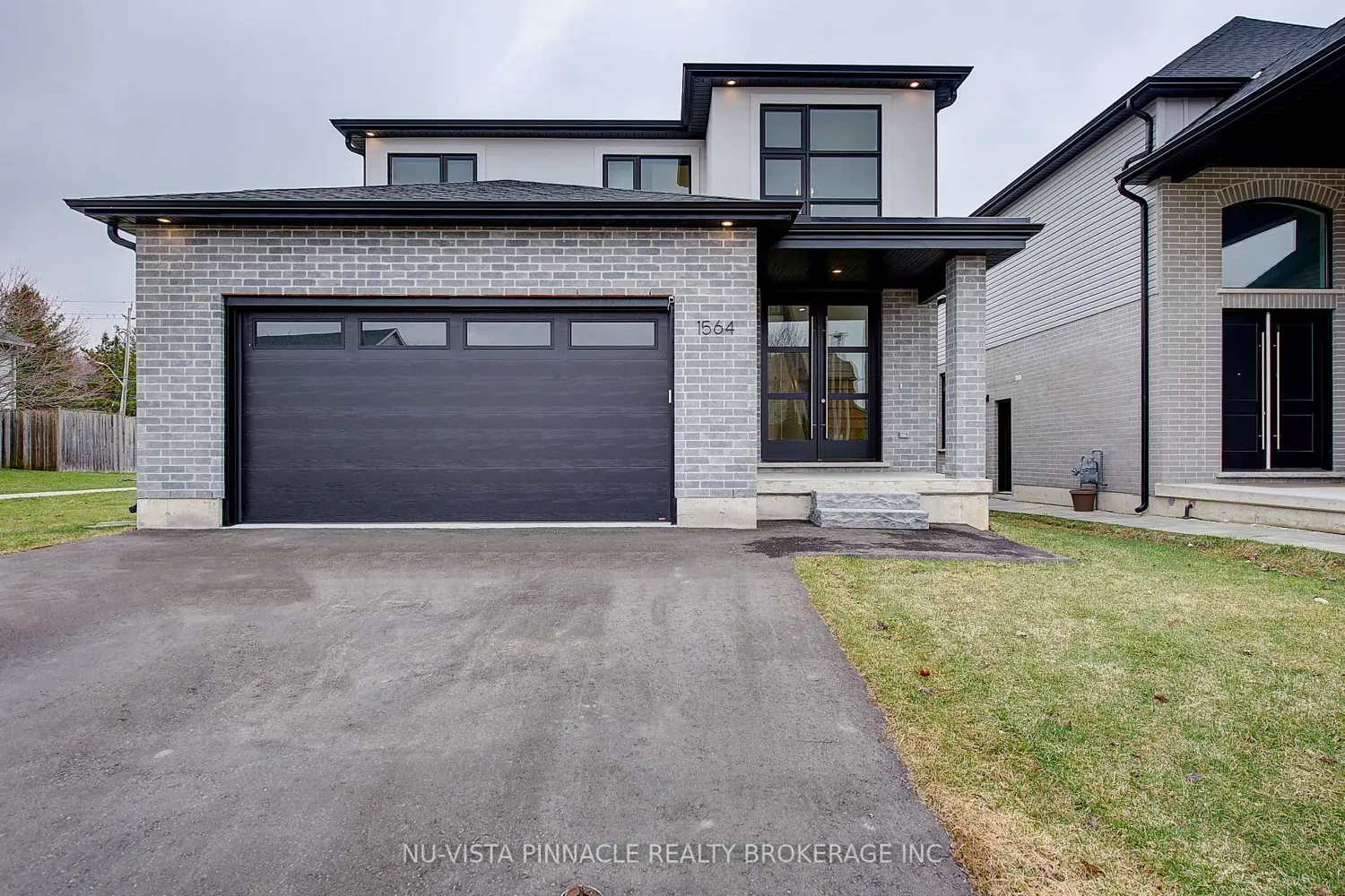1564 Benjamin Drive photo 3