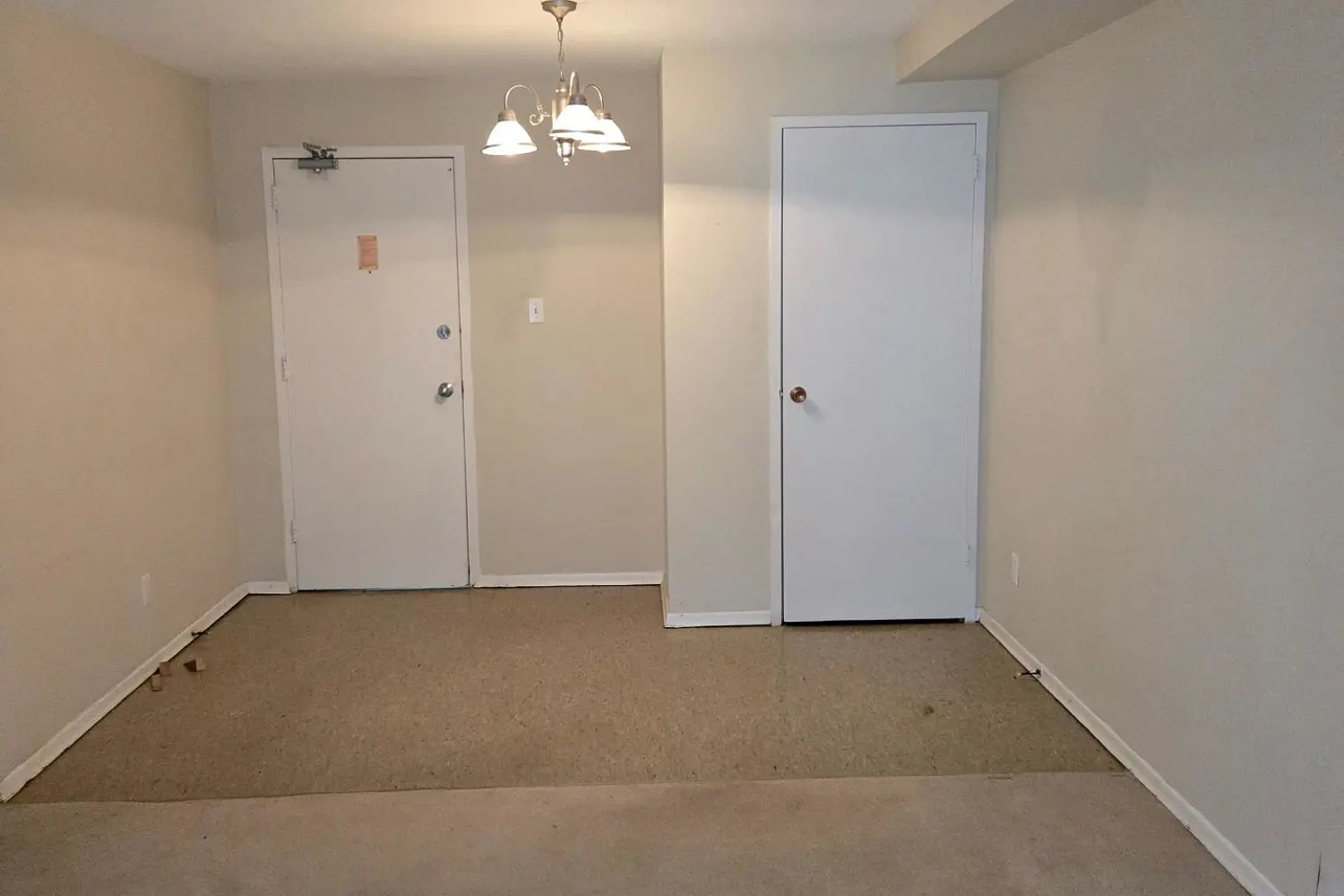 633 Barber Avenue 1 photo 2