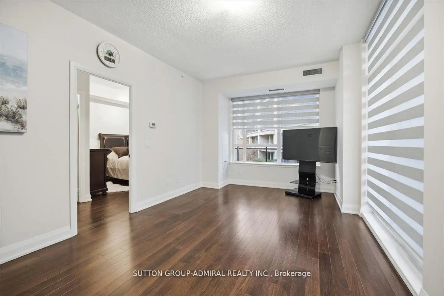95 North Park Road 204 photo 5