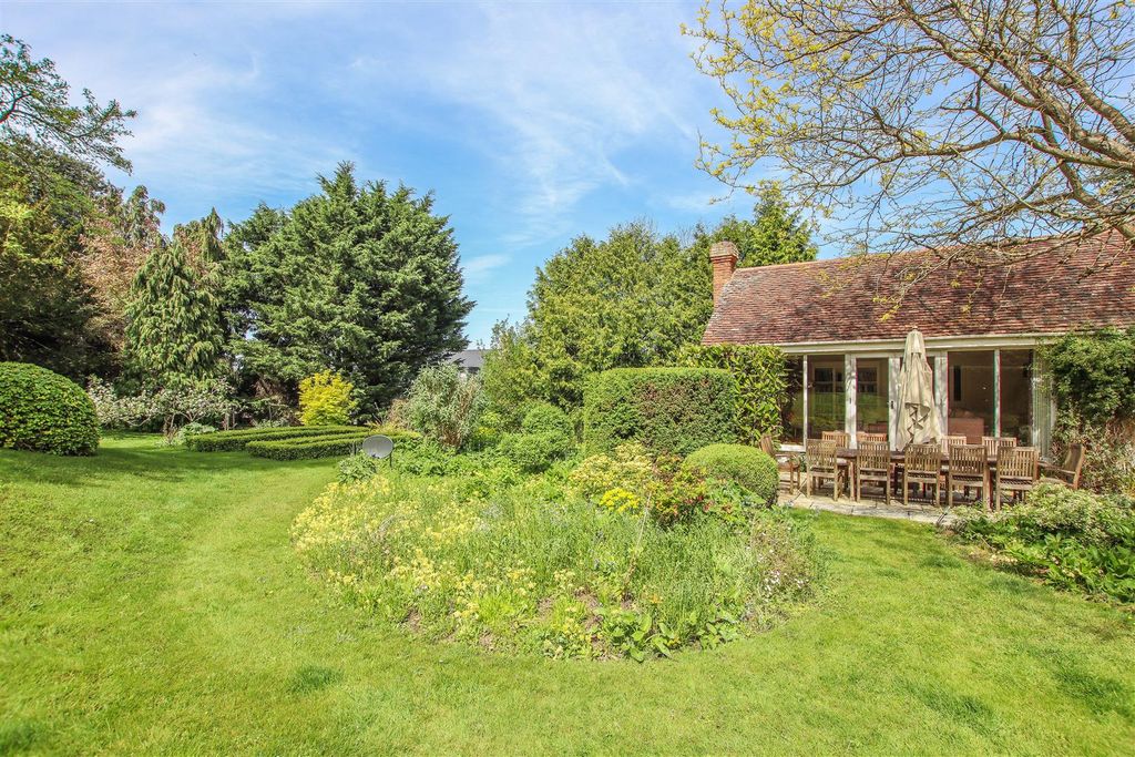Additional image 44 of 6 bed detached house for saleHertingfordbury Road, Hertingfordbury, Hertford SG14