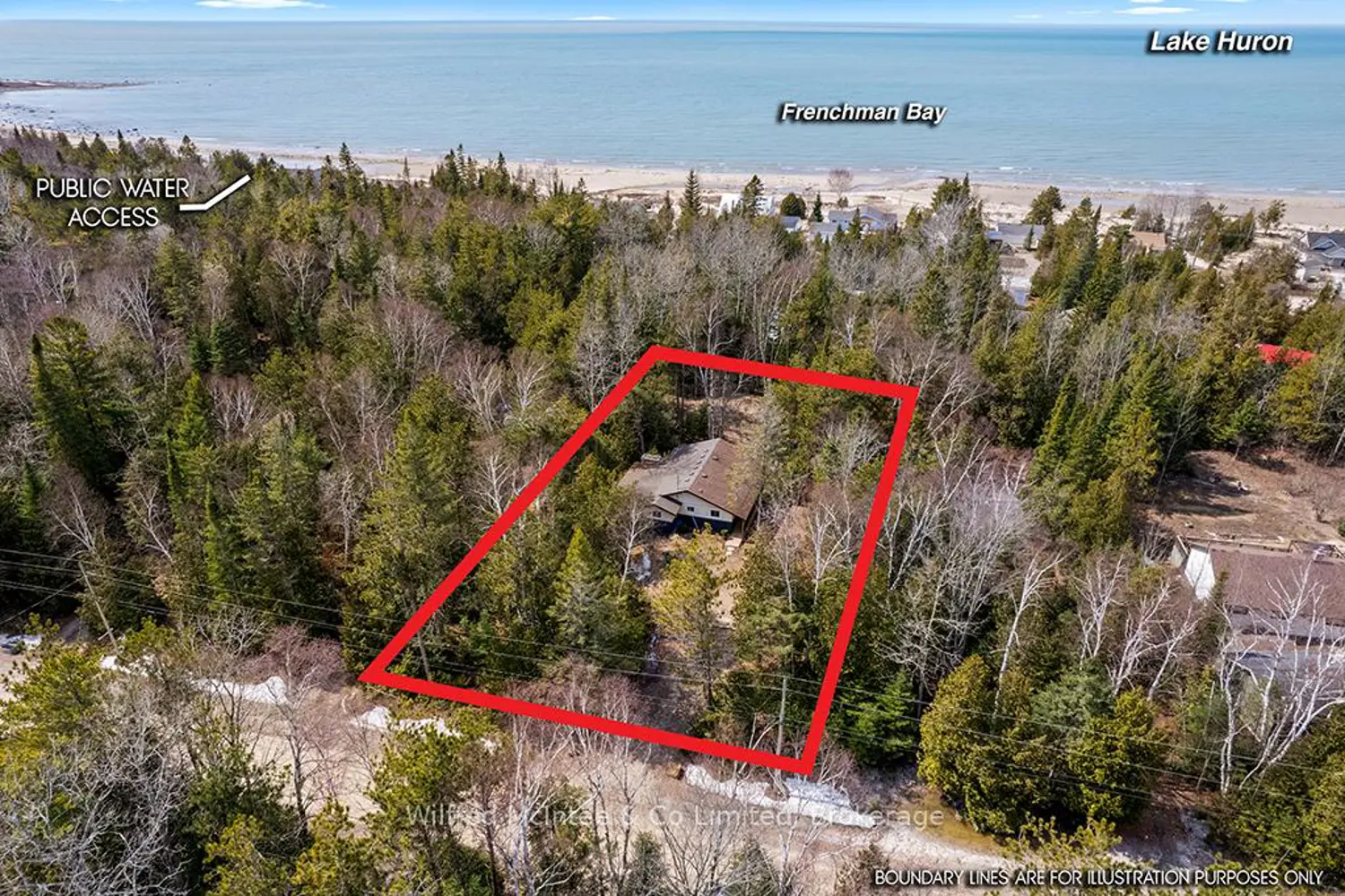 55 Thompson Avenue photo 2