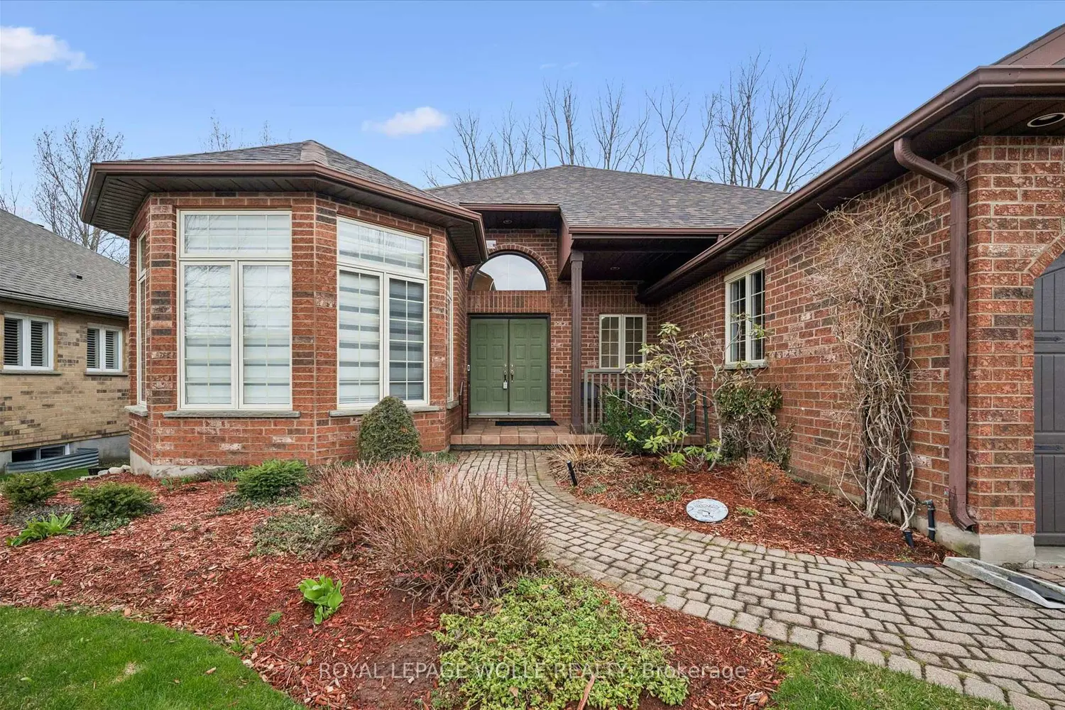152 Golf Links Drive photo 2