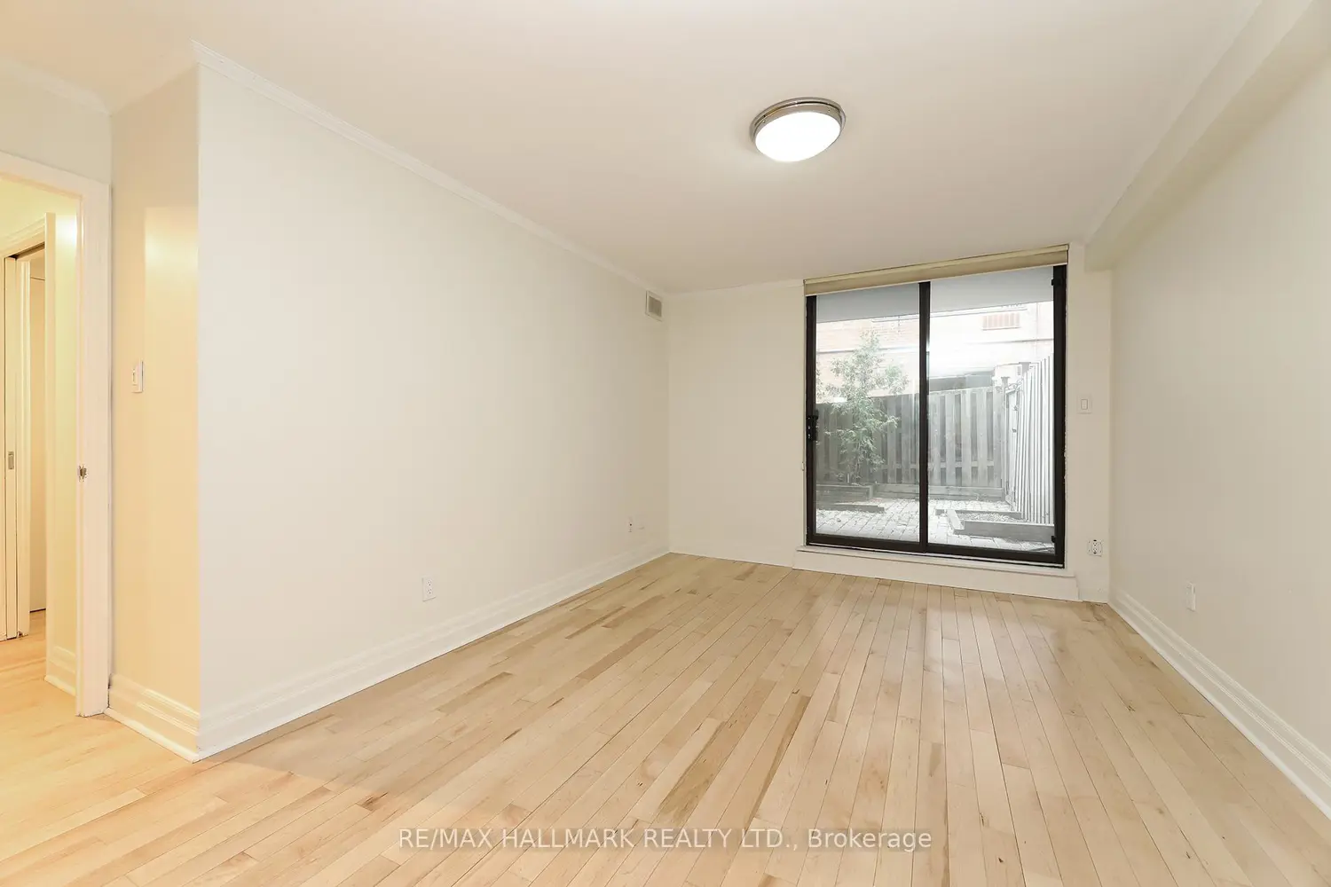 Additional image 11 of 212 St George Street 106