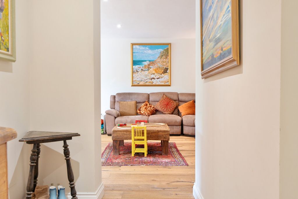 Additional image 21 of 6 bed detached house for saleGreys Road, Henley-On-Thames, Oxfordshire RG9