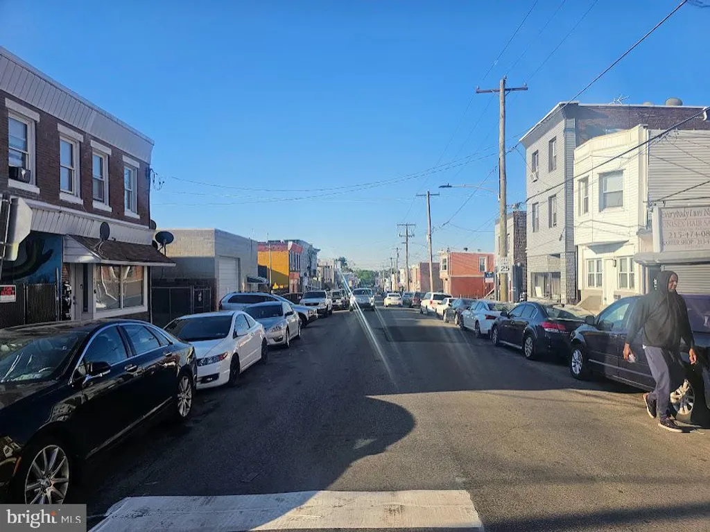 433 N 64th Street, Philadelphia, PA 19151