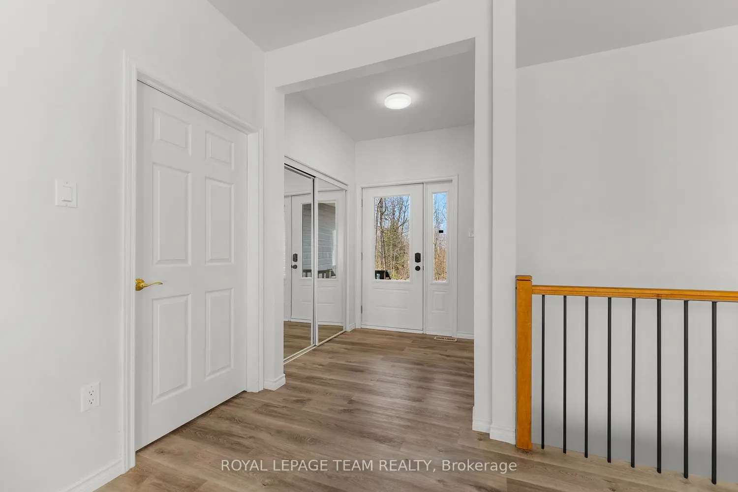 803 Barrett Chute Road photo 5