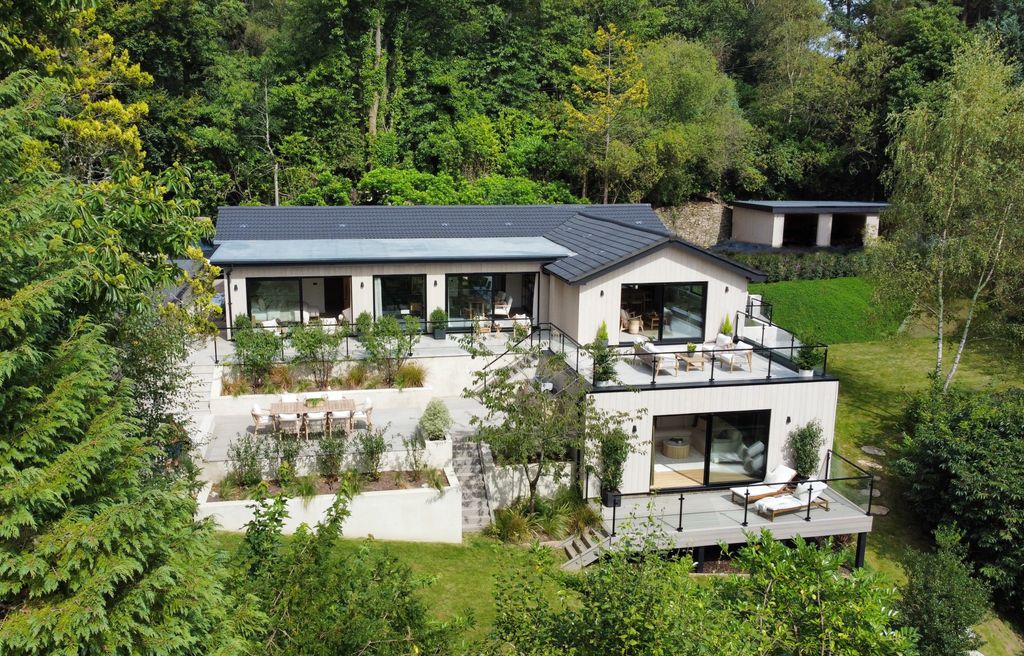 Additional image 32 of 5 bed detached house for saleChurt Road, Hindhead GU26