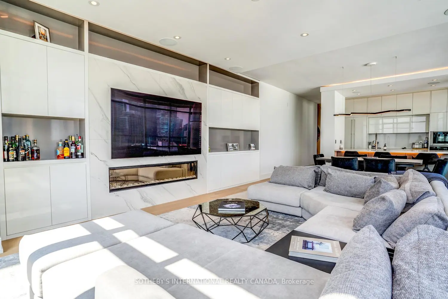 Additional image 4 of 81 Navy Wharf Court 3801