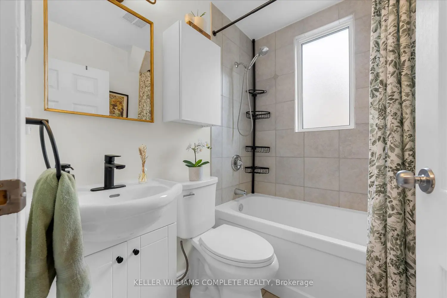 189 East 14Th Street photo 5