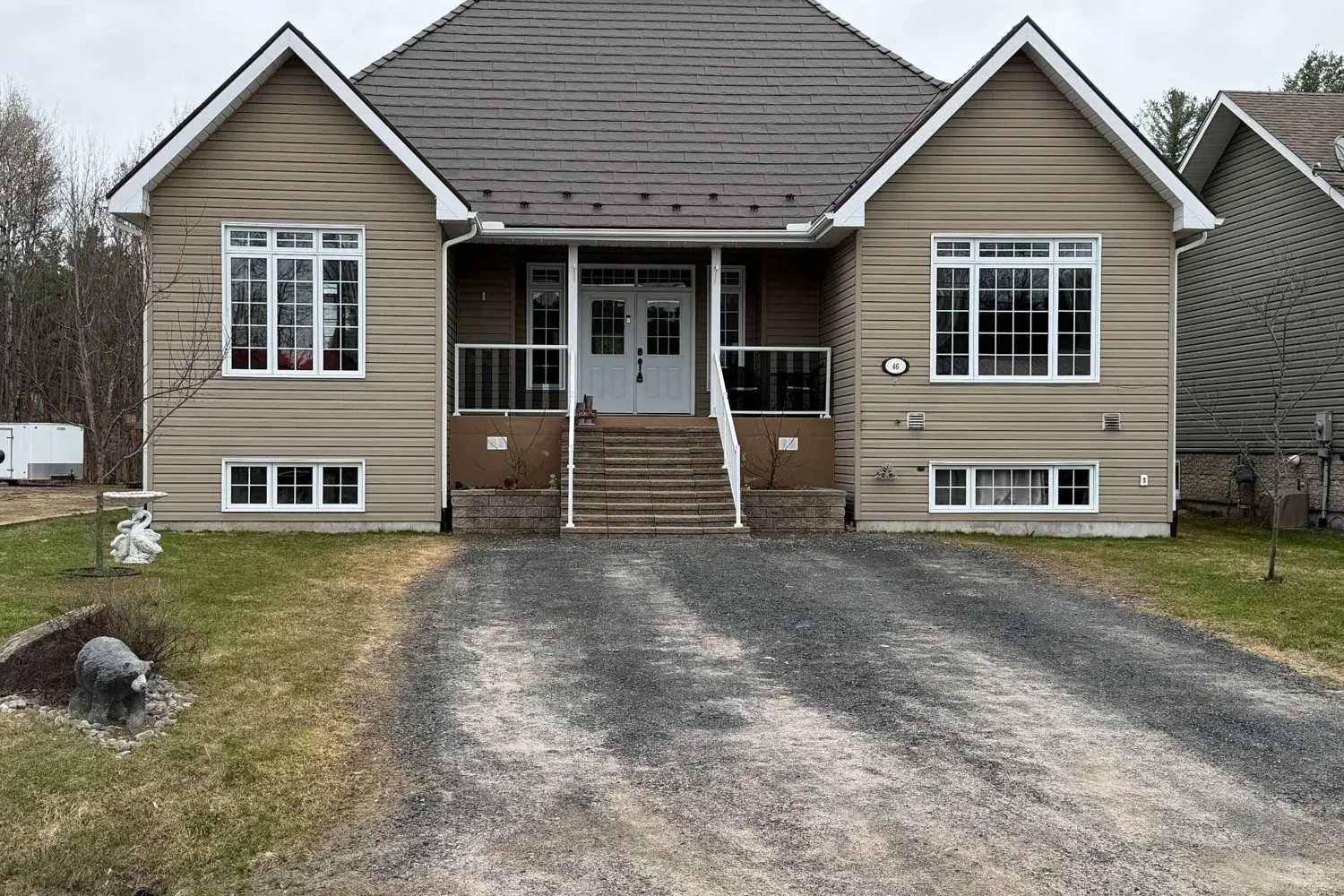 46 Eglington Road