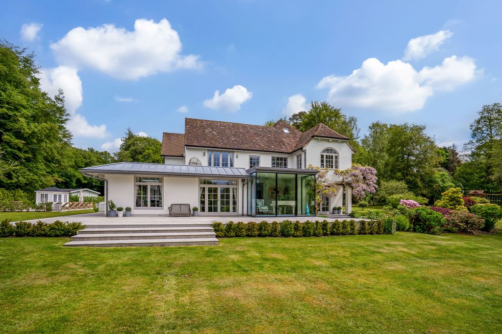 Additional image 6 of 5 bed property for saleDanley Lane, Haslemere, Surrey GU27