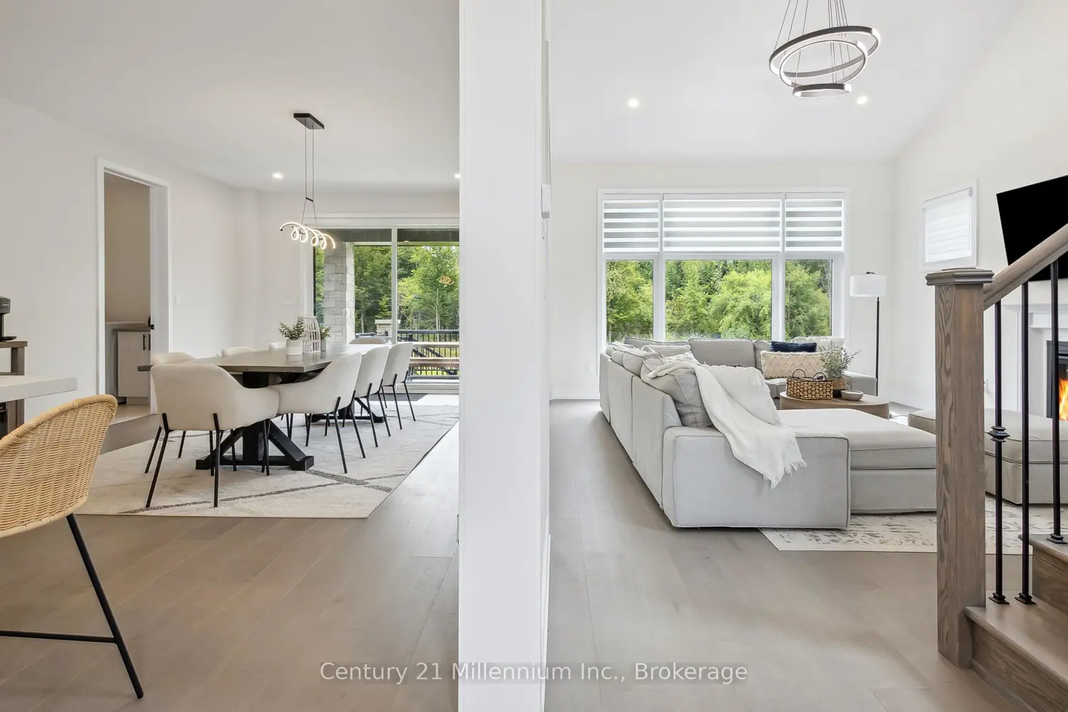 125 Stoneleigh Drive photo 4