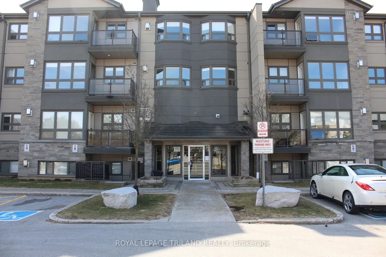 9 Jacksway Crescent 218