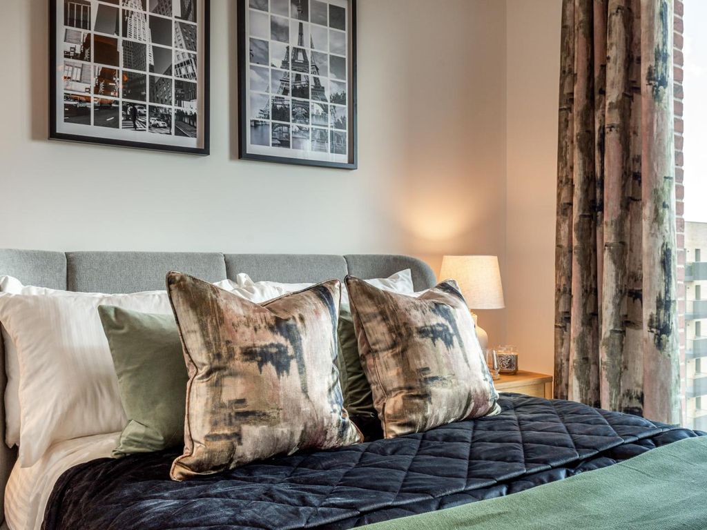 Additional image 6 of 2 bed flat for saleLampton Road, Hounslow TW3