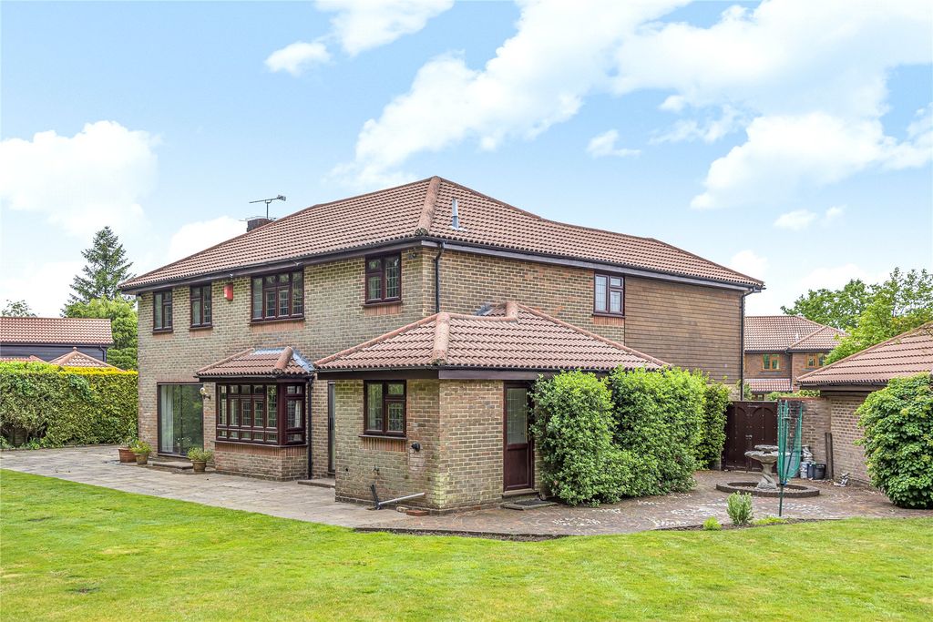 Additional image 12 of 4 bed detached house for saleHindhead, Surrey GU26
