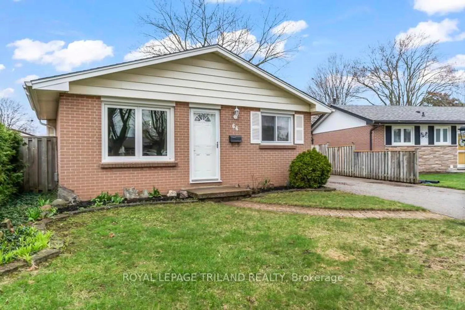 66 Garland Crescent