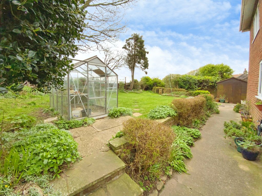 Additional image 11 of 3 bed detached house for saleAshcourt Drive, Hornsea HU18