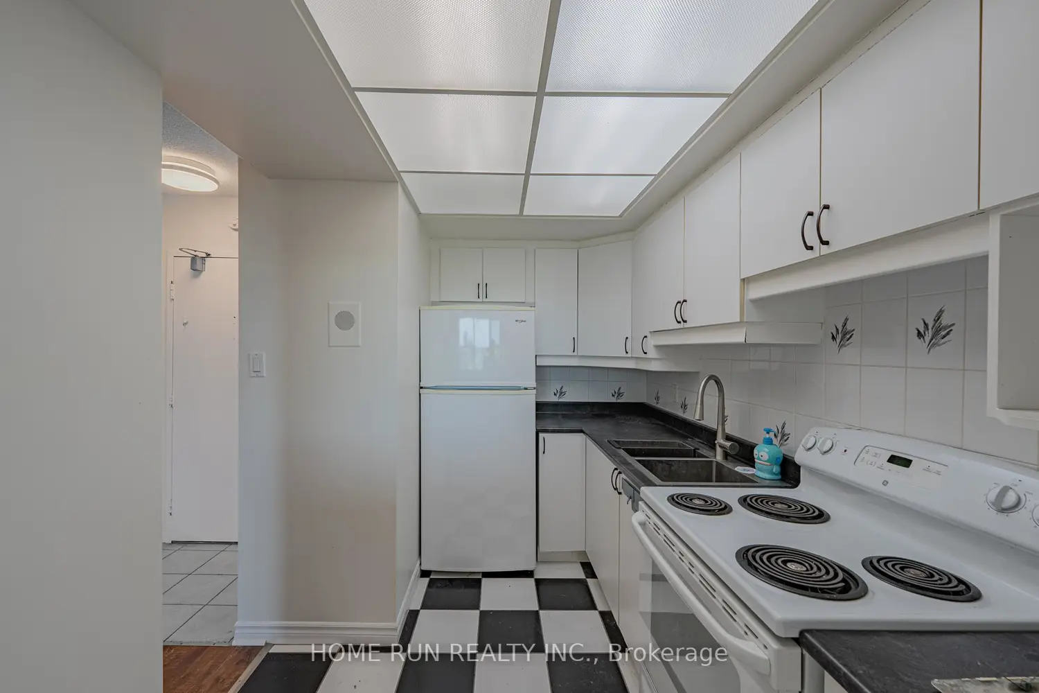 Additional image 17 of 555 Brittany Drive 1111