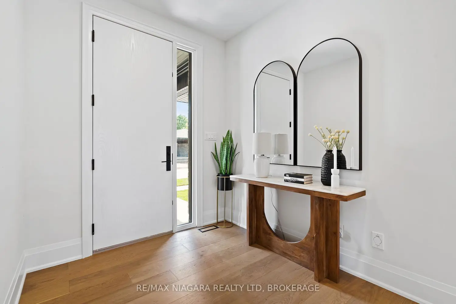 16 Accursi Crescent