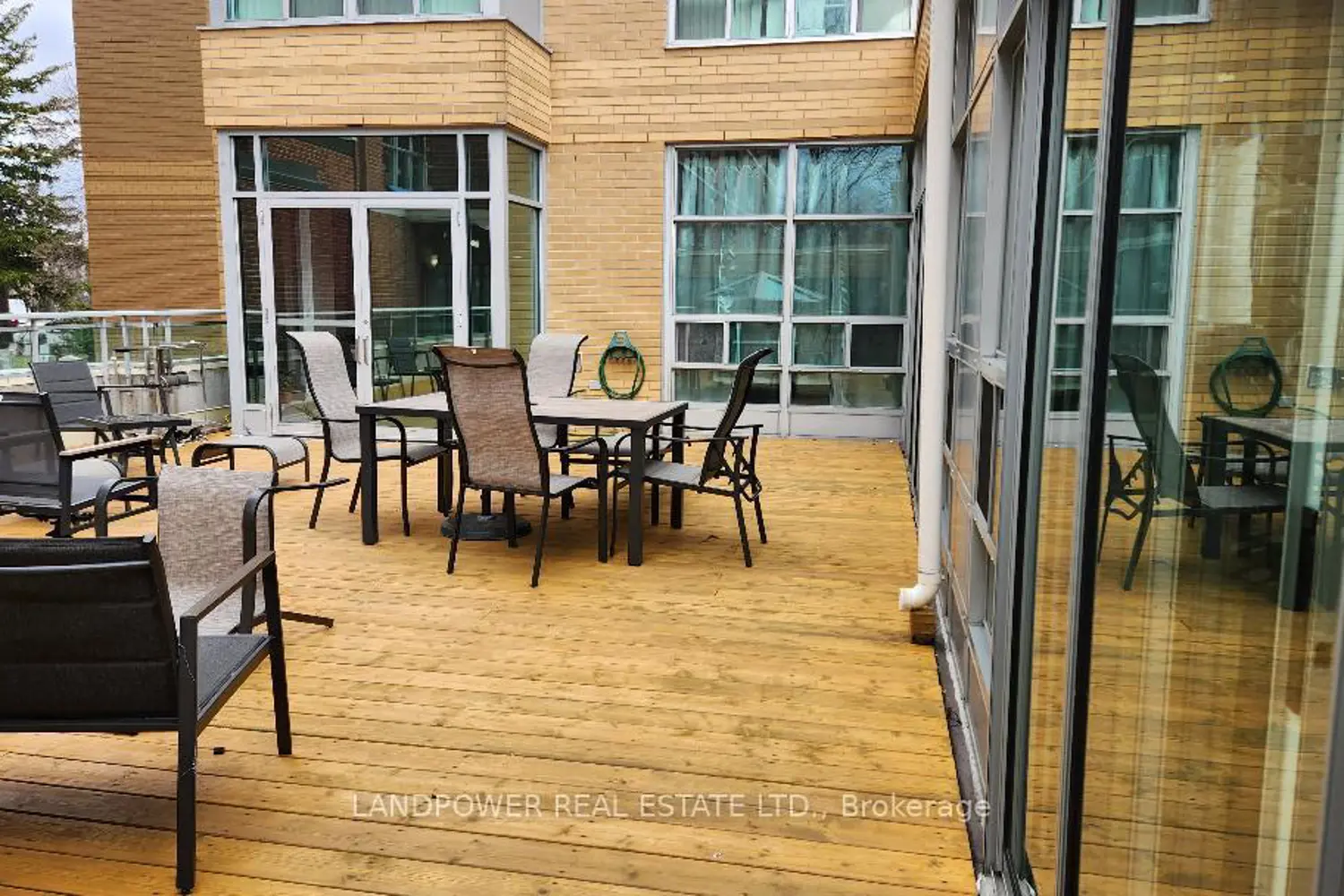 Additional image 17 of 2800 Warden Avenue 704