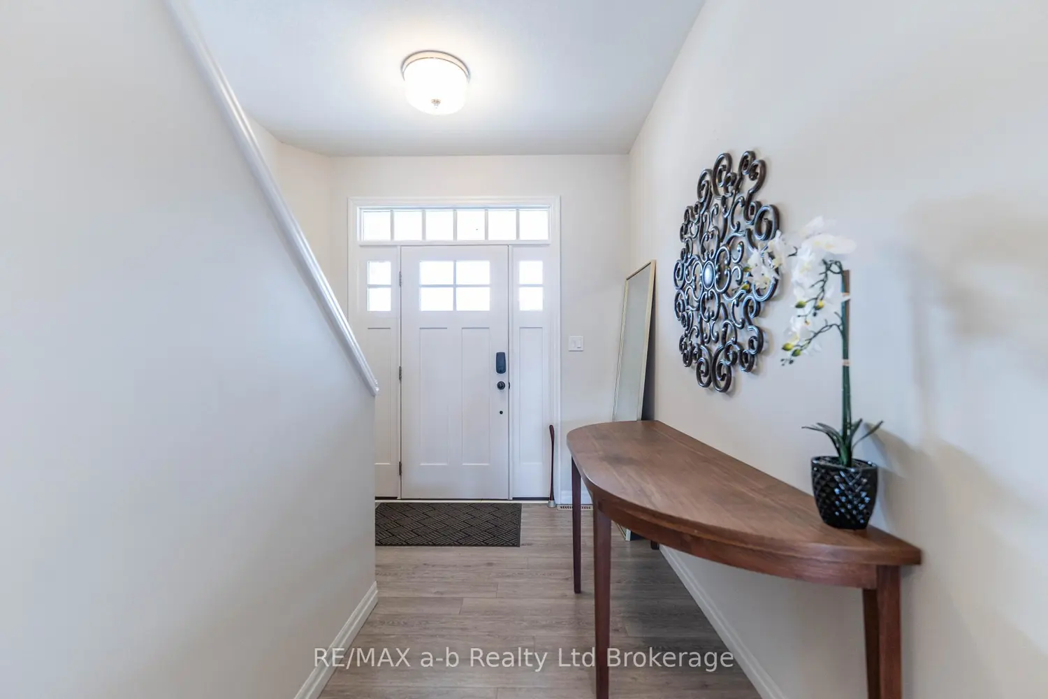 19 Huntley Avenue photo 3