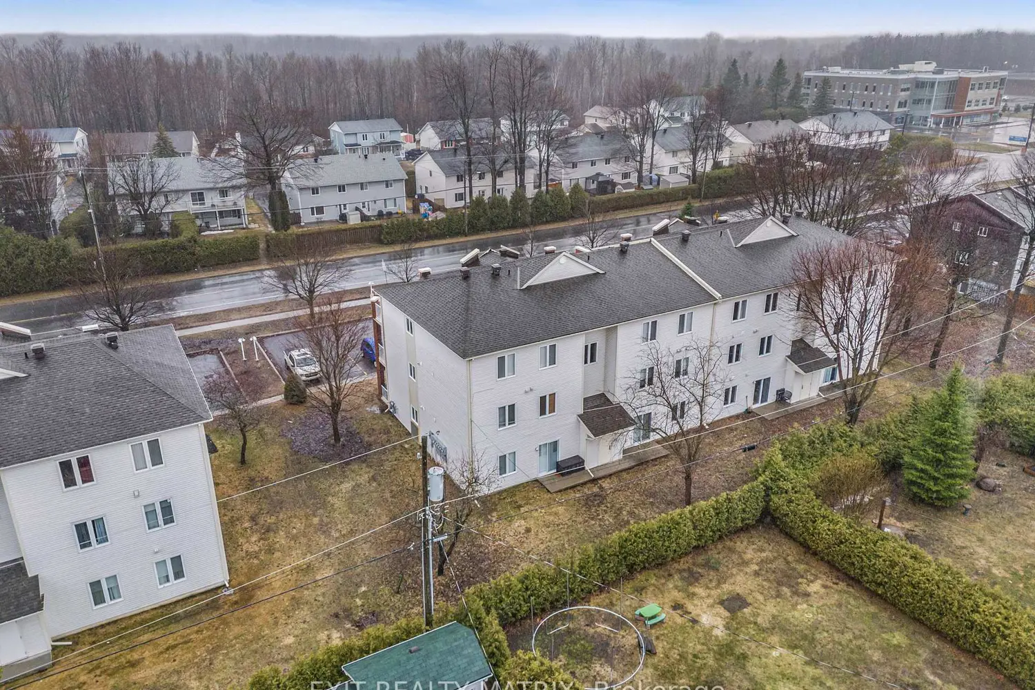 Additional image 18 of 669 Spence Avenue 4