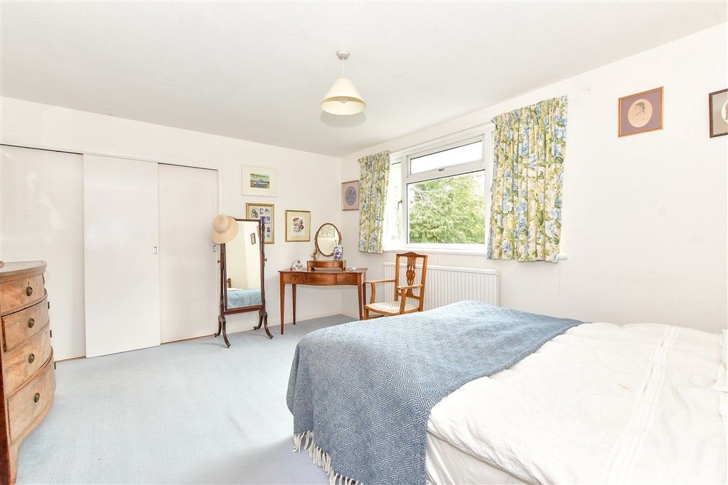 Additional image 13 of 5 bed property for saleWarblington Avenue, Havant, Hampshire PO9